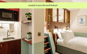 room2 Belfast Hometel